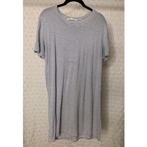 4 for $30 🌸 Francesca’s | Striped T-Shirt Dress